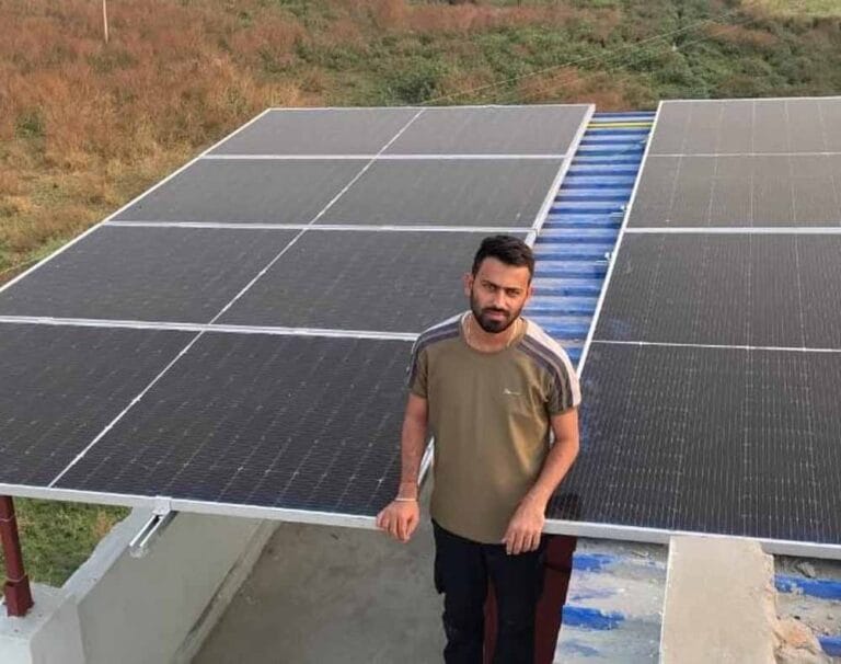 पीएम सूर्य घर मुफ्त बिजली योजना से बदल रही जिंदगी