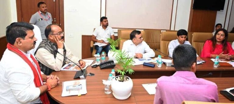 खेलों को बढ़ावा देने की दिशा में कदम: बस्तर ओलंपिक की समीक्षा में जुटे उप मुख्यमंत्री अरुण साव और विजय शर्मा