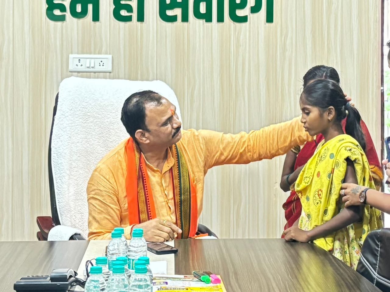 1756806372_21254e477e8576fc54e9