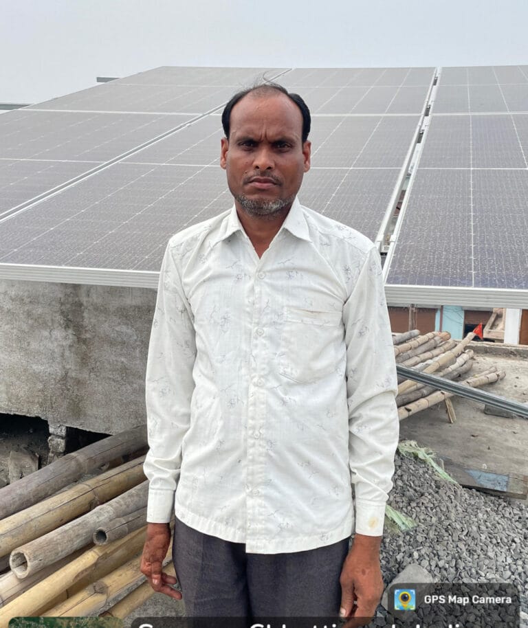 CG : ग्रीन एनर्जी से आत्मनिर्भर बने सरगांव के बिसाहू