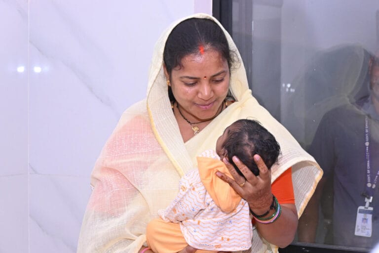 CG : महिला एवं बाल विकास मंत्री लक्ष्मी राजवाड़े ने सेवा भारती का किया अवलोकन