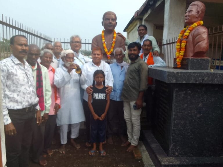 गुरु के बाना,,," गीत के साथ याद किए गए नाचा के पितामह मंदराजी दाऊ