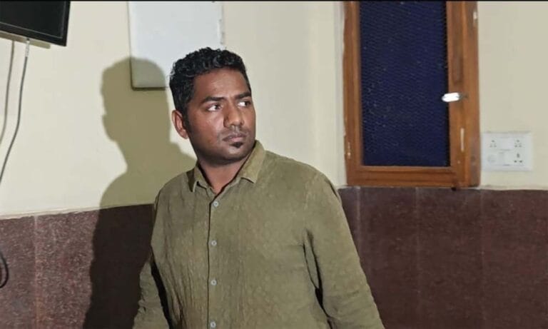 छत्तीसगढ़ कोयला घोटाला: पूर्व IAS की करीबी पर शिकंजा, निजी सचिव गिरफ्तार
