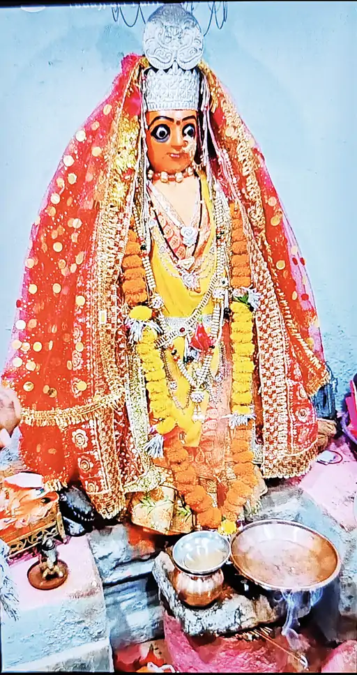 Rajnandgaon : नवरात्रि पर्व पर श्रद्धालुओं ने 109 ज्योति प्रज्जवलित की….