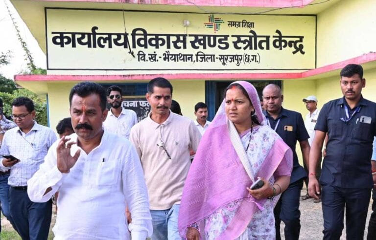रायपुर में मंत्री लक्ष्मी राजवाड़े की उपस्थिति, स्वास्थ्य शिविर और अग्रसेन जयंती में भाग लिया