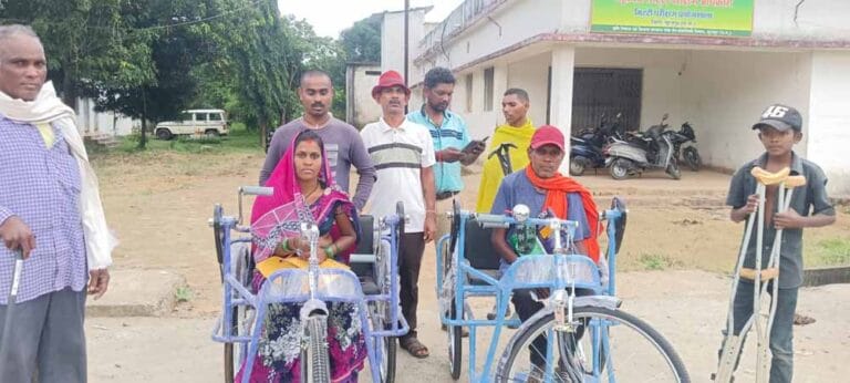 दिव्यांगजन स्वास्थ्य एवं सहायता: रजत जयंती महोत्सव एवं सेवा पखवाड़ा के अवसर पर शिविर सम्पन्न