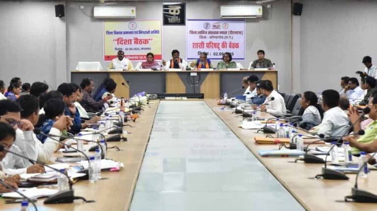 रायपुर: कृषि और जल योजनाओं में सुधार पर अधिकारियों को शिक्षा मिली