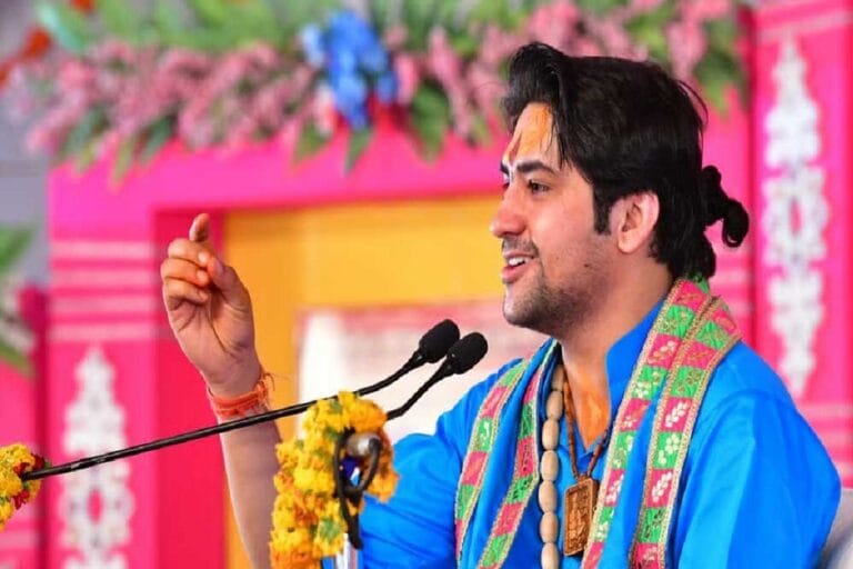 Dhirendra_Shastri109_3.jpg