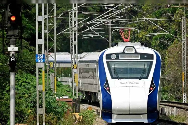 बिलासपुर-नागपुर वंदे भारत ट्रेन में नई सुविधा, रेलवे ने बदला नियम यात्रियों के हित में