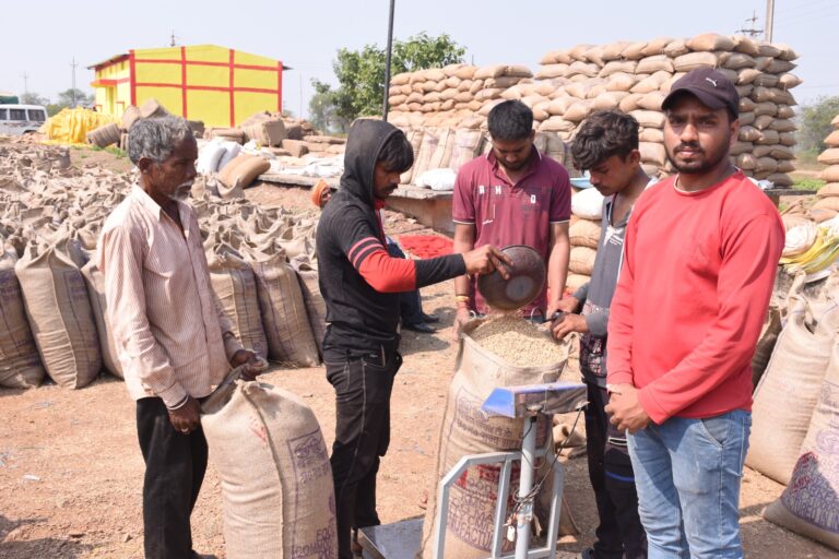 किसानों के वास्तविक जरूरतों और उनकी मेहनत का मिल रहा सम्मान – किसान वैभव
