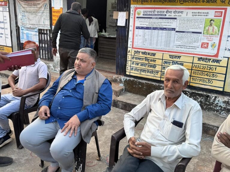 CG : पर्यटन मंत्री राजेश अग्रवाल ने किया धान खरीदी केन्द्र डांडगांव का निरीक्षण