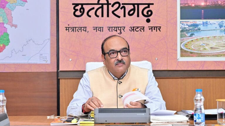 CG : महात्मा गांधी नरेगा की राज्य स्तरीय सशक्त समिति की बैठक सम्पन्न