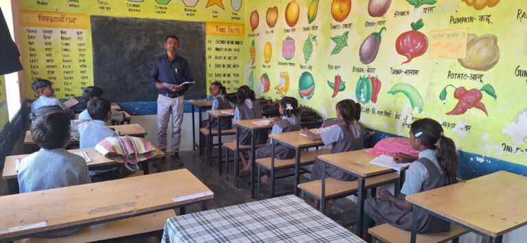 CG : एकल शिक्षक से मिली राहत: सरपता प्राथमिक शाला में नए शिक्षक के आगमन से बदली शिक्षा की तस्वीर