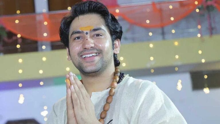 Dhirendra_Krishna_Shastri_63_5-1.jpg