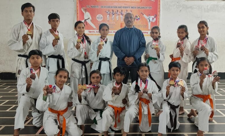 राजनांदगांव : ऑल इंडिया ओपन कराते चौंपियनशिप रायपुर में संस्कारधानी को 24 पदक