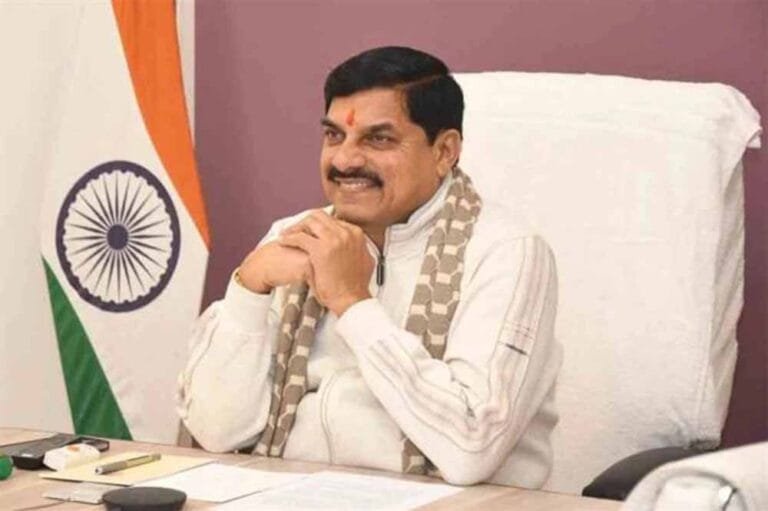 cm_yadav2.jpg