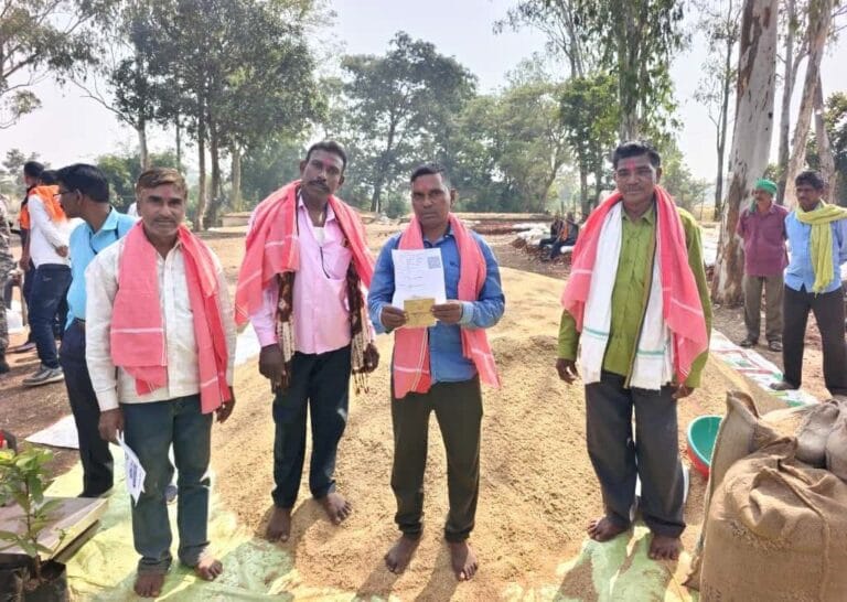 CG: मुख्यमंत्री के नेतृत्व में प्रदेश के किसानों से समर्थन मूल्य पर धान खरीदी का सिलसिला शुरू