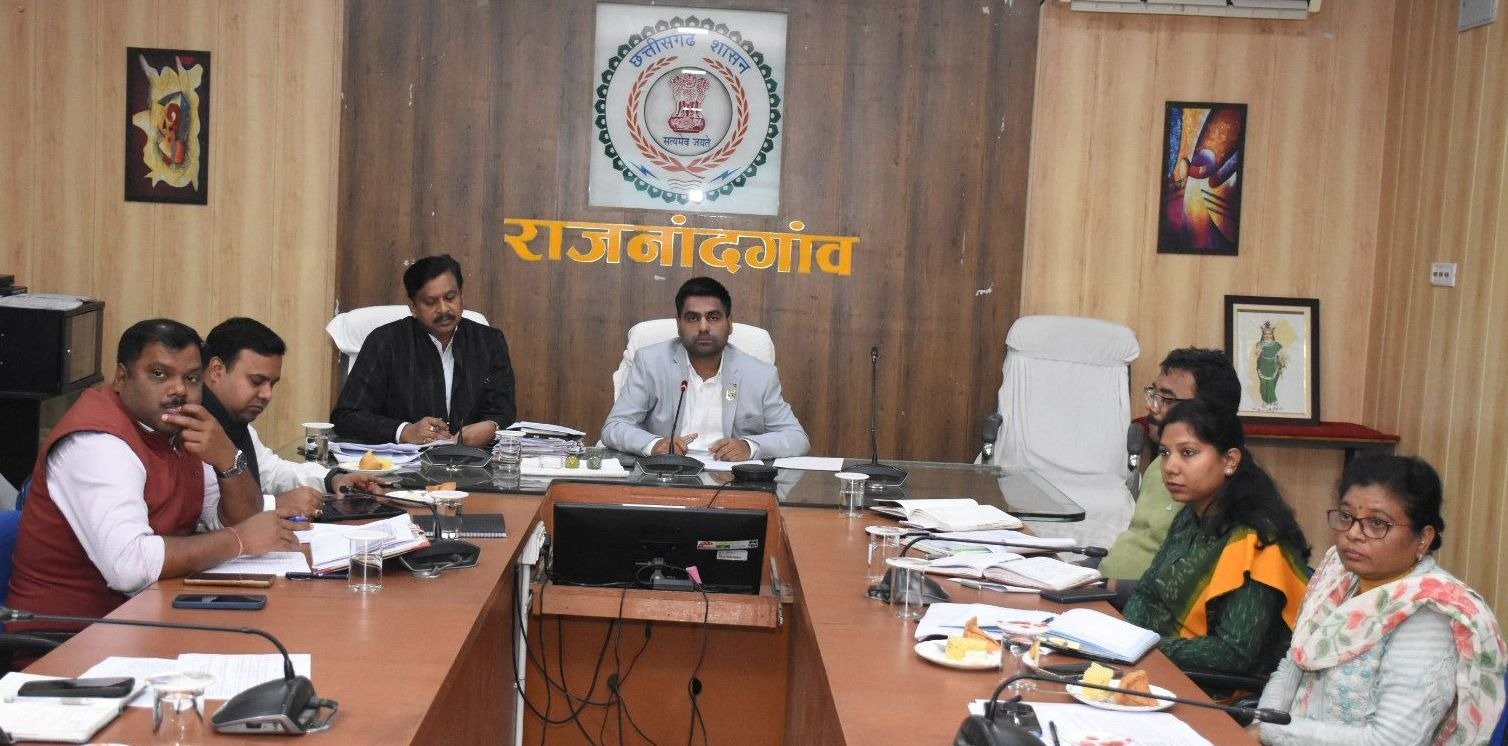 राजनांदगांव : सुशासन सप्ताह प्रशासन गांव की ओर का आयोजन 19 से 25 दिसम्बर तक