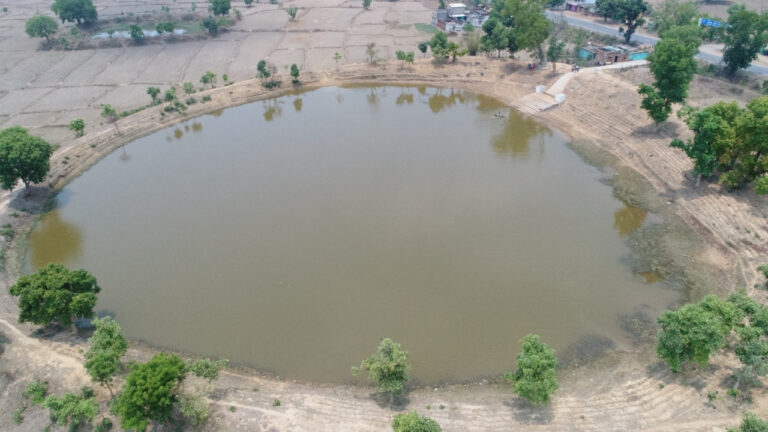 CG : विशेष लेख : अमृत सरोवर – जल संरक्षण का नया अध्याय, ग्रामीण विकास का उज्ज्वल भविष्य