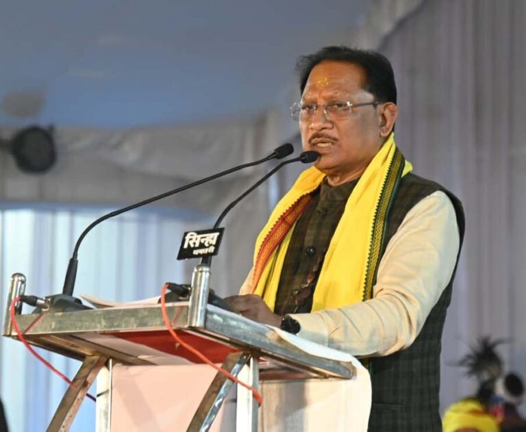 CG : राष्ट्र व समाज के नव निर्माण में आदिवासी समाज के अमर शहीदों एवं महापुरूषों का अद्वितीय योगदान: मुख्यमंत्री साय