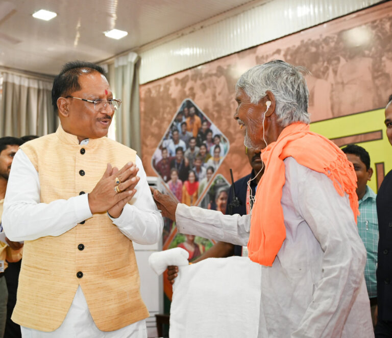 CG : विशेष लेख : समाज के अंतिम व्यक्ति के कल्याण के लिए शासन प्रतिबद्ध : मुख्यमंत्री साय