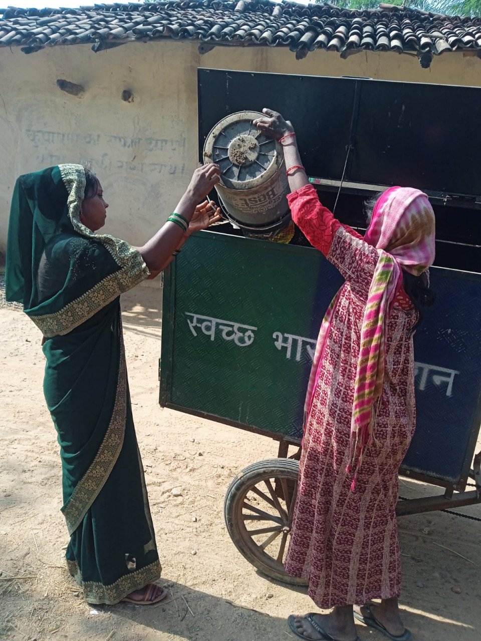 1765966311_da873b6f4e79843fbb94