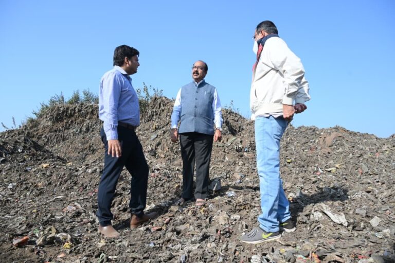 CG : उप मुख्यमंत्री अरुण साव ने सरोना डंप-साइट का किया निरीक्षण
