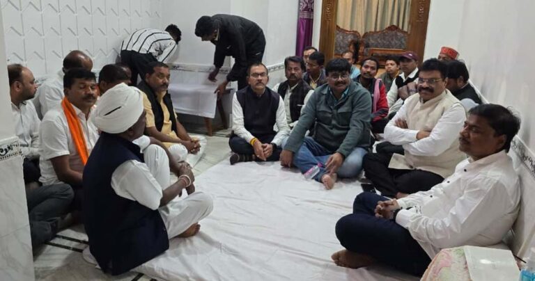 CG : वन मंत्री केदार कश्यप और पूर्व सांसद दिनेश कश्यप को मातृ-शोक
