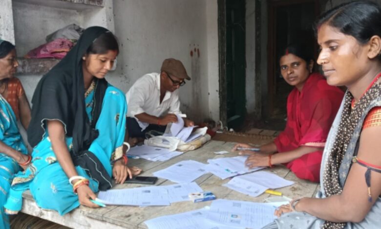पश्चिम बंगाल में मतदाता पंजीकरण अधिकारी (ईआरओ) शनिवार से सुनवाई करने की तैयारी कर रहे हैं