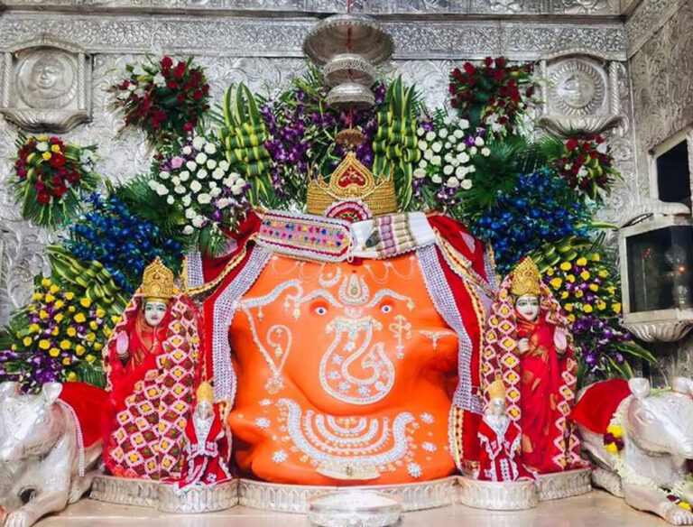 Khajrana_Ganesh_Mandir_8A_1_4.jpg