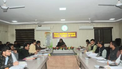 आयुष्मान एवं वय वंदना योजना में प्रगति लाने लगाए शिविर-कलेक्टर प्रजापति