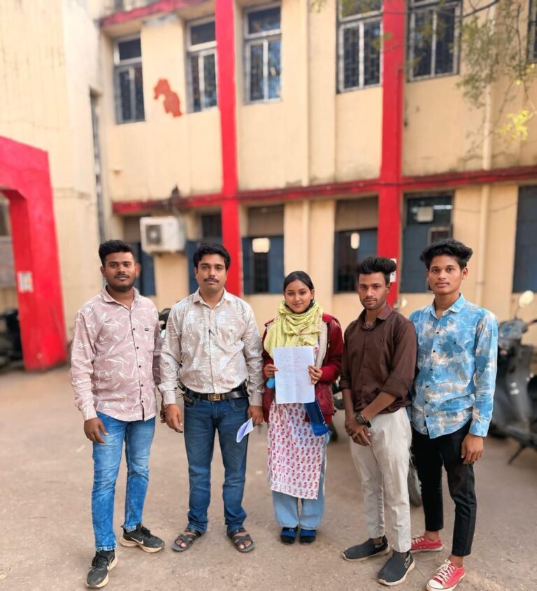 Rajnandgaon: नियम का हवाला न दे प्रशासन, छात्राओं के हित के लिए कदम उठाए – राजा यादव