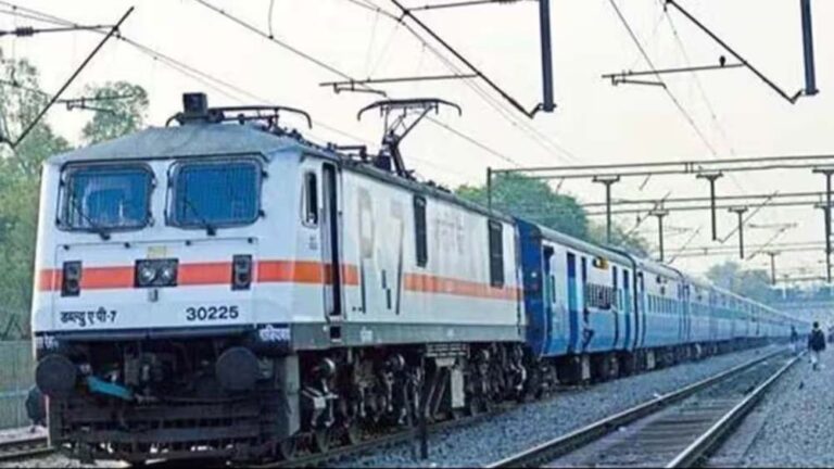 train2-3.jpg