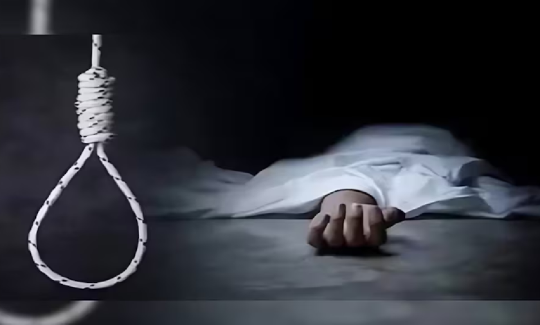 CG : पत्नी को मनाते-मनाते हिम्मत हार गया पति, जुदाई के गम में फंदे पर झूला…