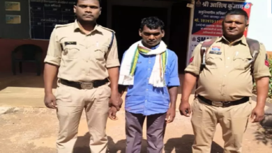 CG : 13 साल से फरार चल रहे नक्सली मुन्ना को दबोचा गया…