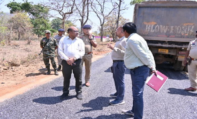 CG : कलेक्टर एवं एसपी ने स्कूल, आंगनबाड़ी, आदिवासी आश्रम एवं स्वास्थ केंद्र का किया निरीक्षण…