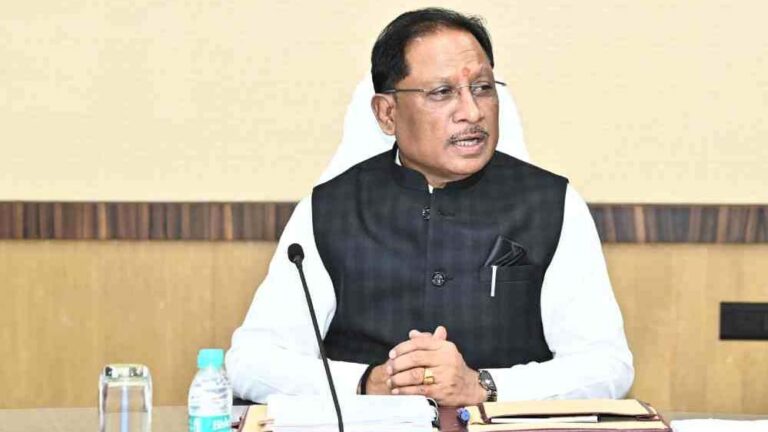 CM साय ने नारी शक्ति की भागीदारी को बताया लोकतंत्र के लिए महत्वपूर्ण, नई ऊंचाई पर पहुंचाने का किया आह्वान