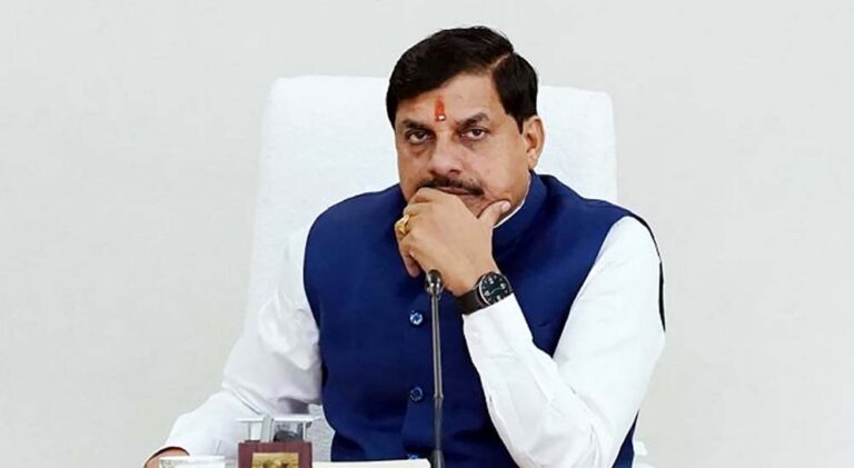 महिला सशक्तिकरण बिल पास न होने पर कांग्रेस पर भड़के सीएम डॉ. मोहन, कहा- जनता देगी जवाब