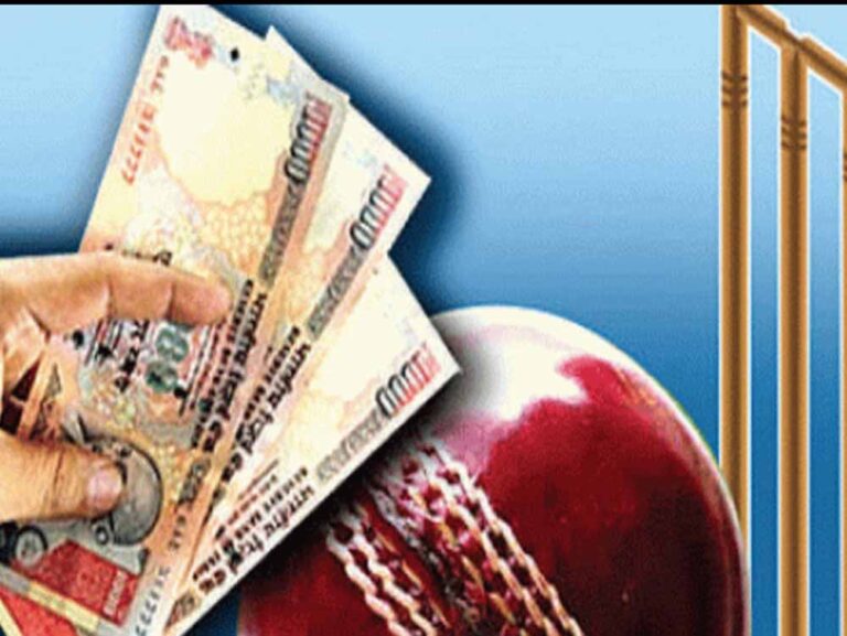 दुबई से चल रहा था ऑनलाइन सट्टा रैकेट, कानपुर पुलिस की बड़ी कार्रवाई