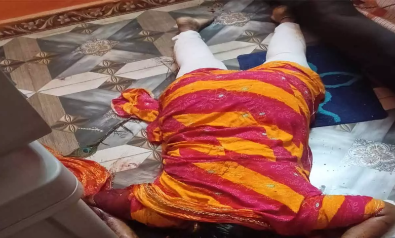 CG : पूर्व पुलिसकर्मी ने पत्नी और सौतेली बेटी की हत्या की ...