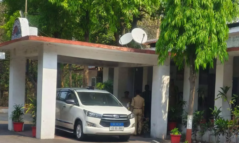 CG : DGP अरुण देव गौतम का रायगढ़ दौरा : कानून व्यवस्था, नवाचार और जनसहभागिता पर विशेष जोर …