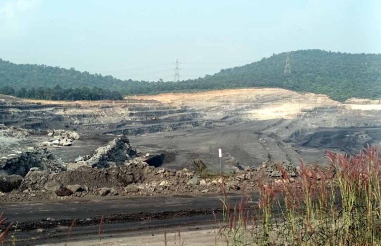 पर्यावरण को नुकसान पड़ा भारी: कोरबा HTPP पर 18 करोड़ की पेनाल्टी, राखड़ डंपिंग पर कार्रवाई