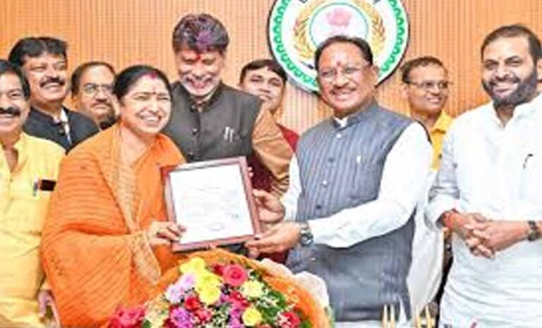 सीएम साय की पहल रंग लाई: लक्ष्मी वर्मा बोलीं—संसद में उठेगा ‘नारी शक्ति’ का मुद्दा