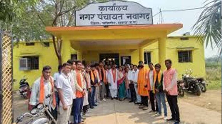 हाईकोर्ट का हस्तक्षेप: नवागढ़ नगर पंचायत अध्यक्ष की बर्खास्तगी पर लगी रोक, मिली बड़ी राहत