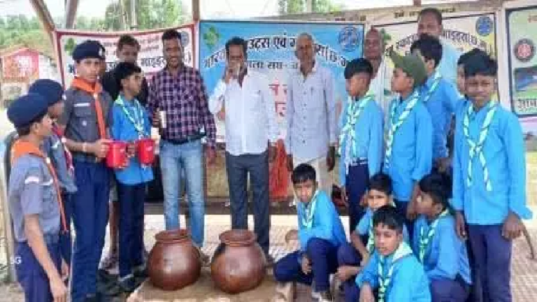 CG : बस्तर के घाटलोहंगा में सेवा का संगम: स्काउट्स-गाइड्स और NSS ने पेश की मानवता की मिसाल …