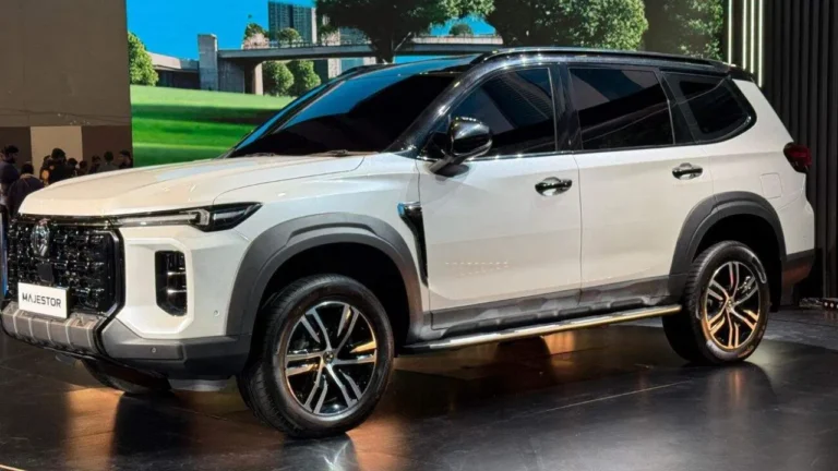 MG Majestor SUV Car: Fortuner का बैंड बजने आ रही ये MG की नई SUV, 406 टन की ट्रेन खींचकर बनाया गिनीज वर्ल्ड रिकॉर्ड