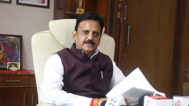 उप मुख्यमंत्री शुक्ल ने रीवा में आधारभूत संरचना के विकास कार्यों की गहन समीक्षा की