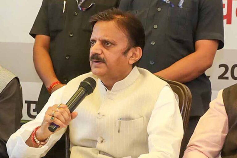 उप मुख्यमंत्री शुक्ल का बयान, अत्याधुनिक उपकरण स्वास्थ्य सेवाओं की गुणवत्ता को बेहतर बनाएंगे