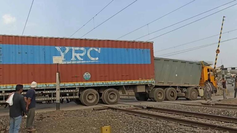 Truck_01-2.jpg