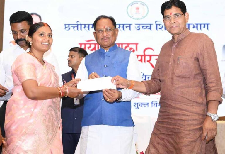 युवा विकसित छत्तीसगढ़ के निर्माण में निभाएं सक्रिय भागीदारी – मुख्यमंत्री